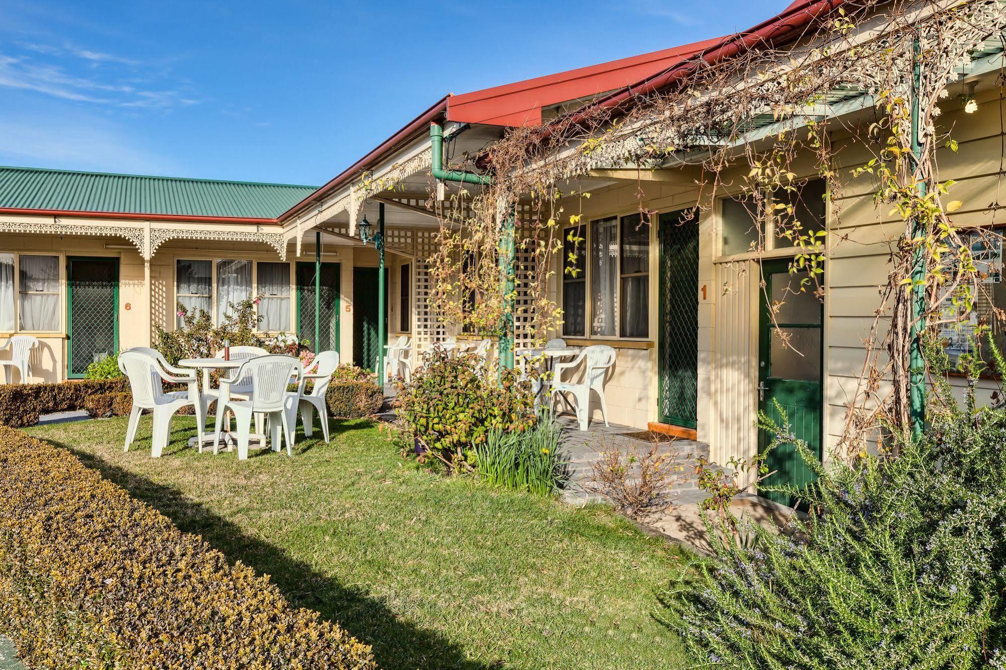 Wintersun Gardens Motel Bicheno Eksteriør bilde
